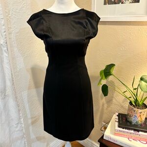 Elegant black Theory dress size 0